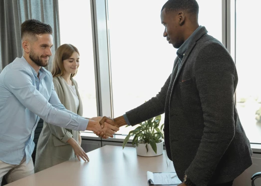 Подарунок від боса співробітникам - кілька ідей для реалізації